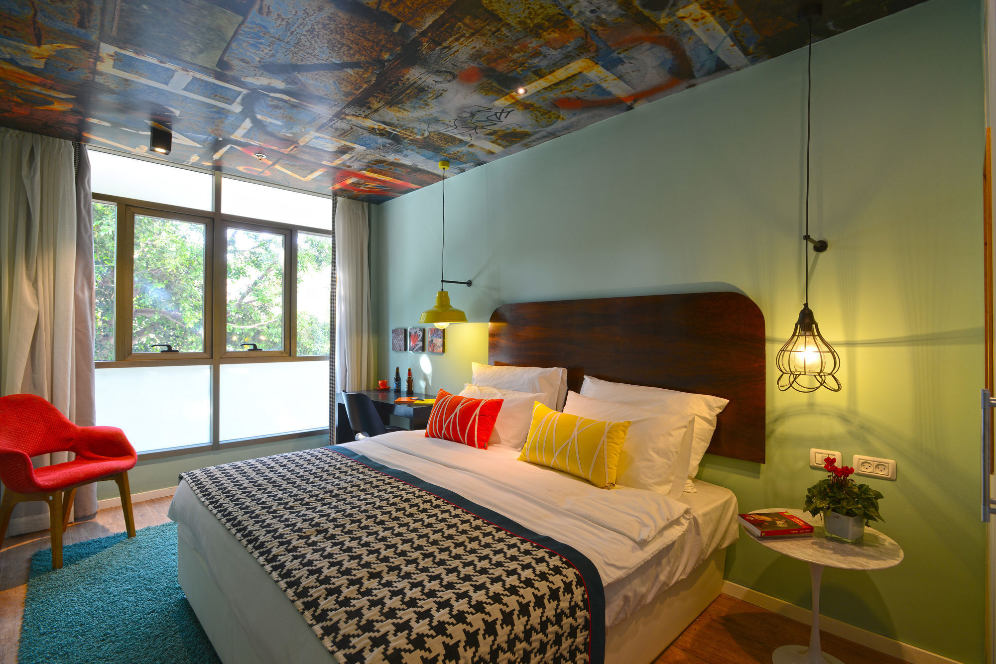 Hotel 75 3*